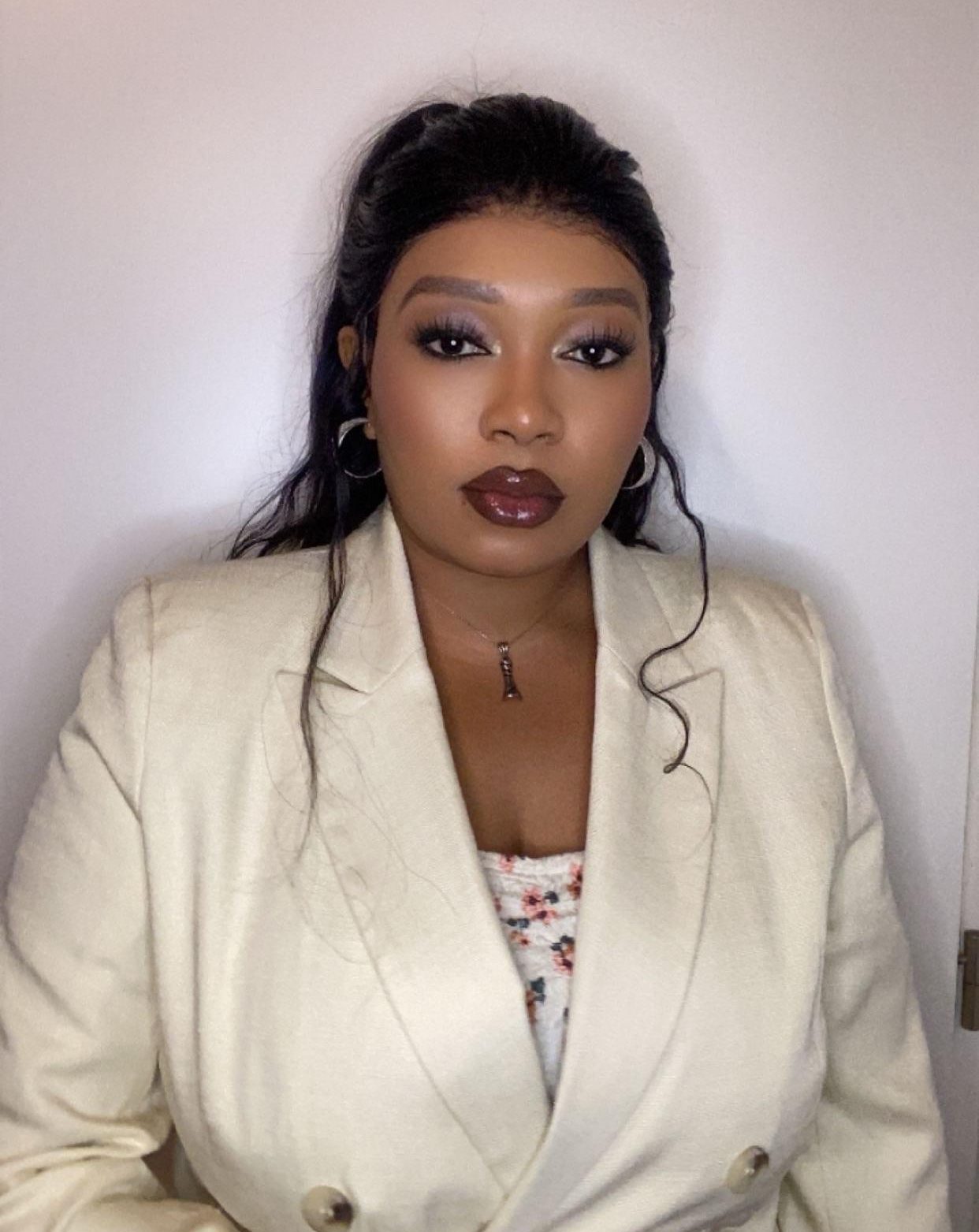 Raynatou-Sonrhaï-juriste-droit-des-affaires